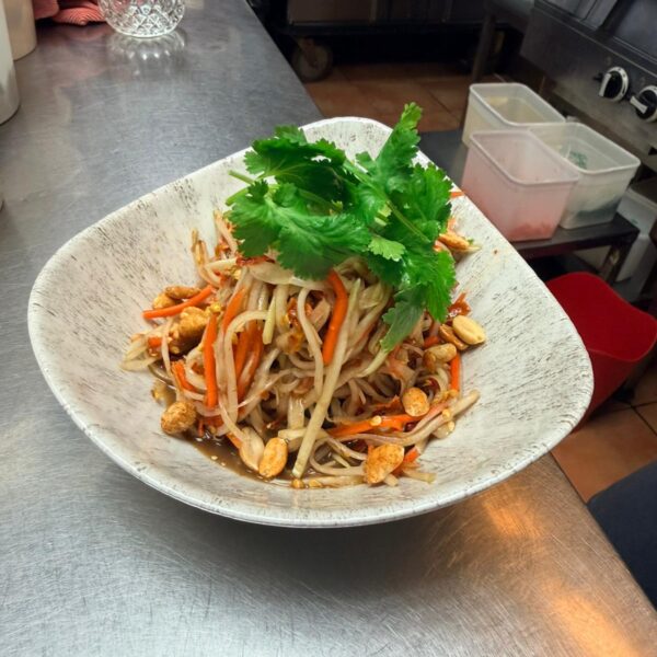 Som Tom Salad